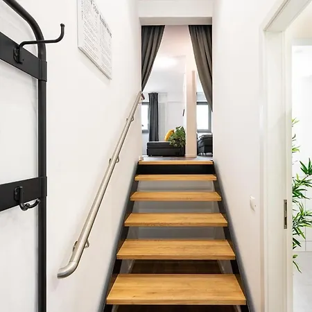 Urban Apartment With 2 Bedrooms München Buitenkant foto